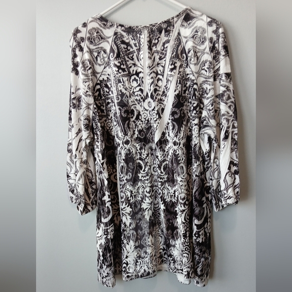 Apt. 9 Black & White Graphic Velvet Tunic Women's Size 3X Whimsygoth Office - Picture 6 of 6